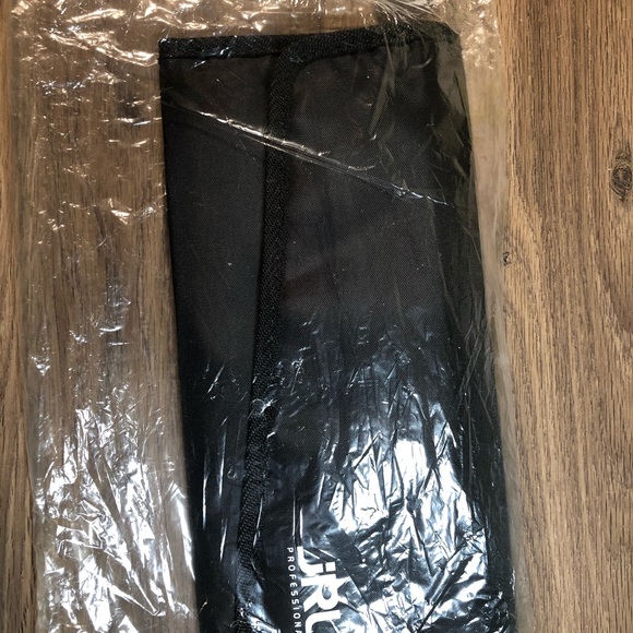 NEW JRL Anti Static Carbon Comb 6 Piece Set With Case - Picture 5 of 6